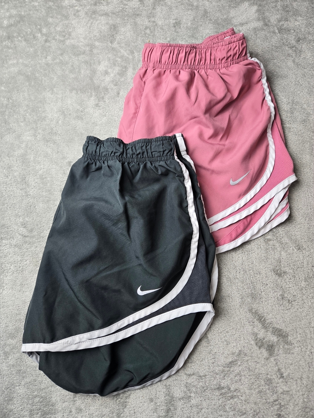 Nike Tempo Dri-Fit Women's Pink (Coral) & Gray Running Shorts Size M Lined